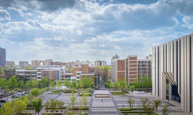 开元体育·(中国)官方网站2025年扩招最猛的985大学录取分数不高学生有机会捡(图4)